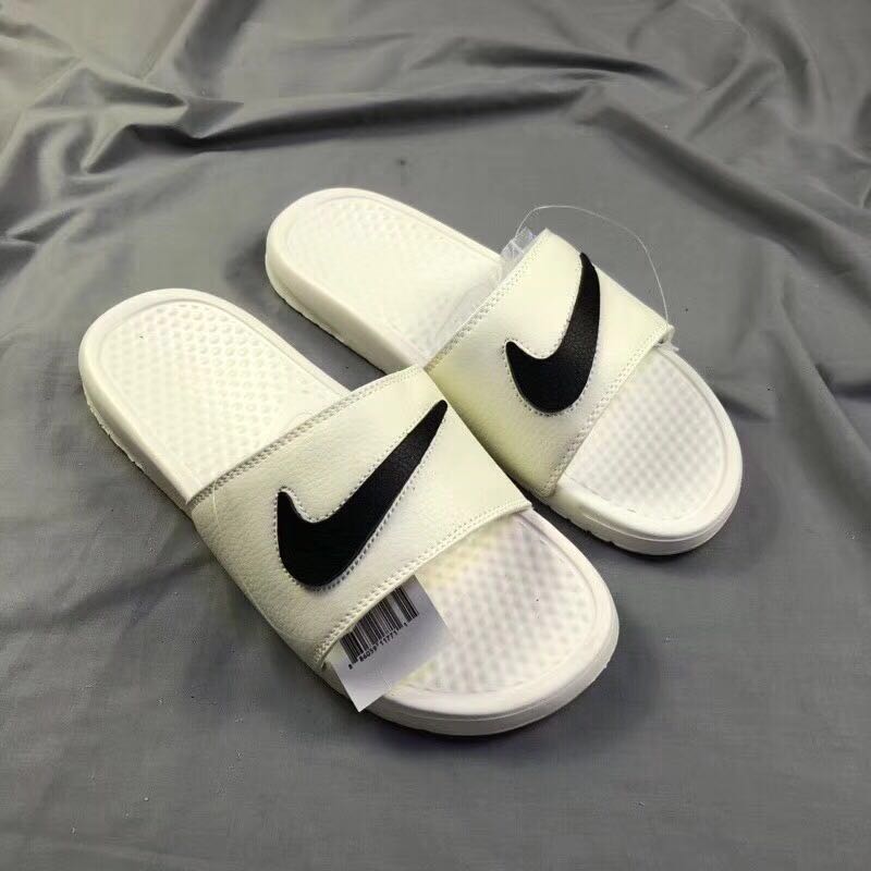 Nike Benassi JDI All White Black